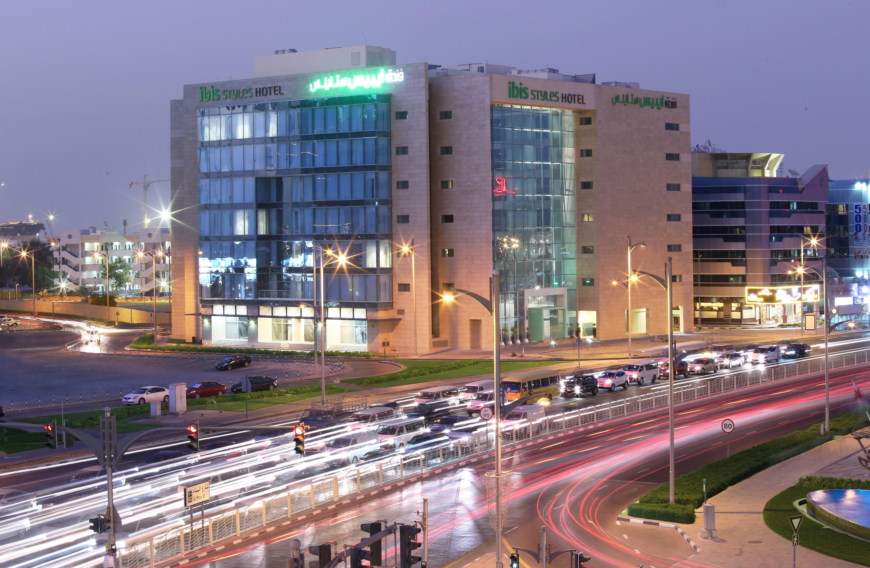 Ibis Styles Dubai Jumeira Bagian luar foto