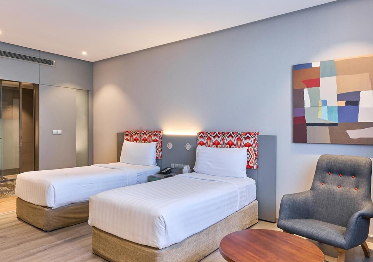 Ibis Styles Dubai Jumeira Bagian luar foto